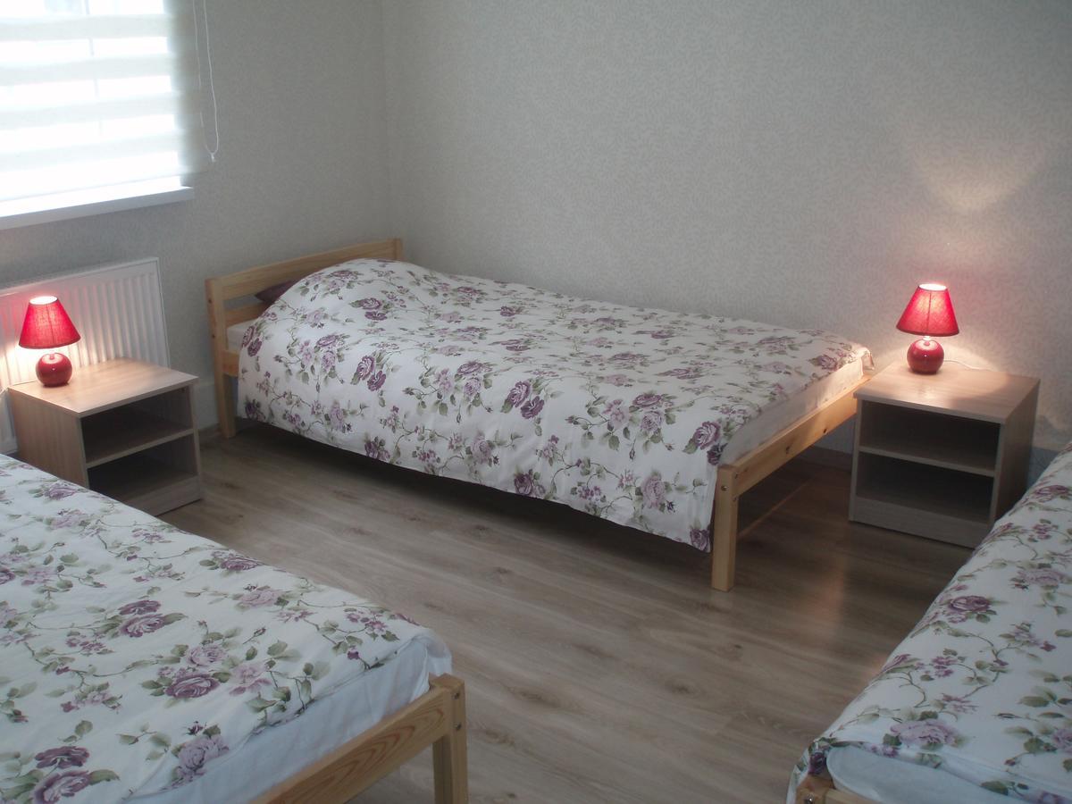 Hotel Centra House à Rēzekne Extérieur photo